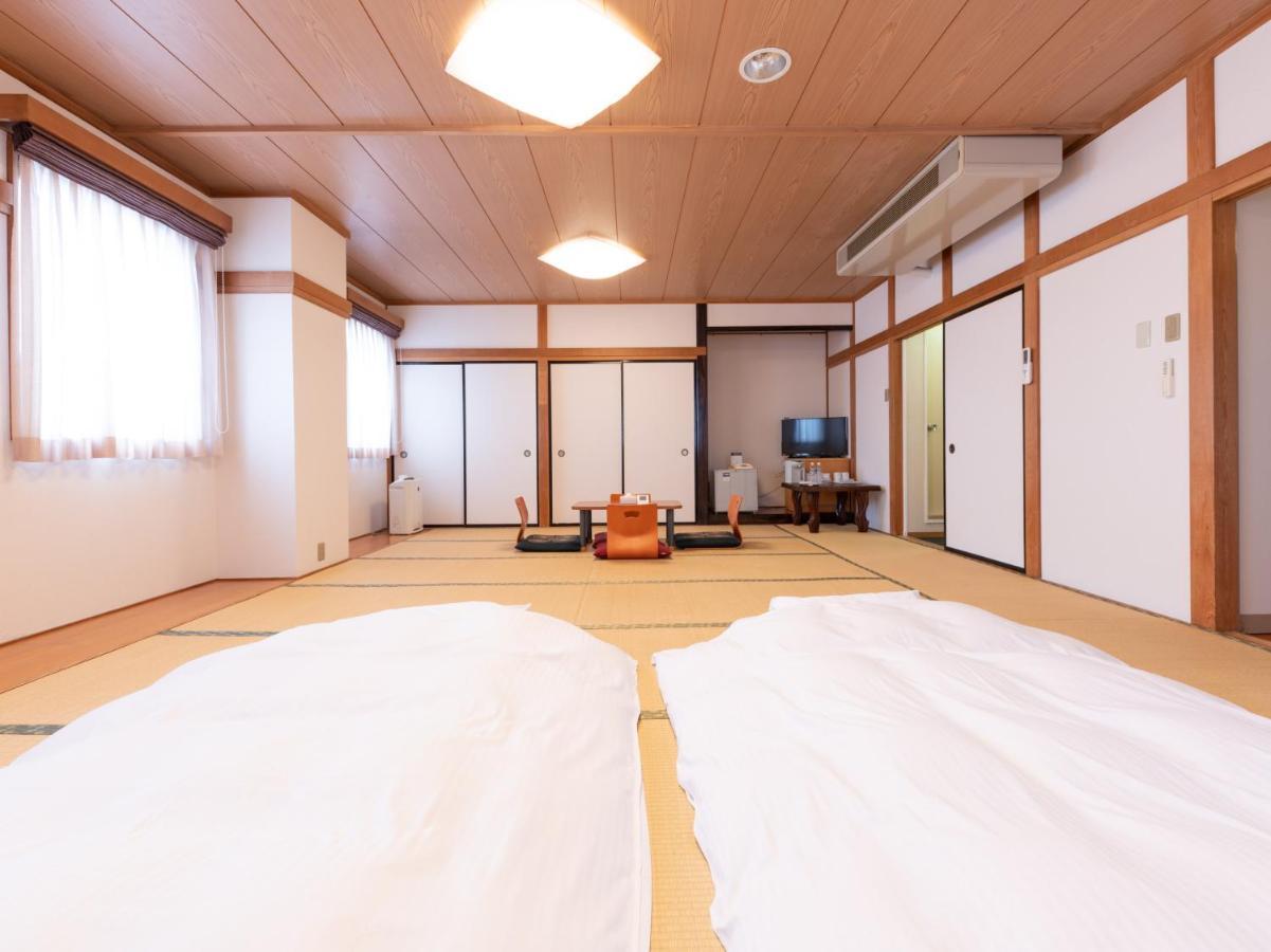 Tabist Sunshine Koga Hotel Екстериор снимка